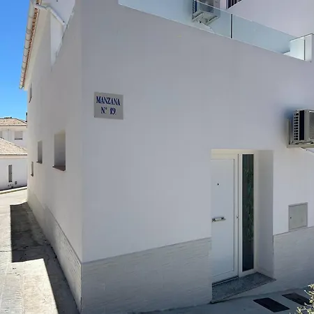 Acogedora Casa Con Terraza En Holiday home Manilva