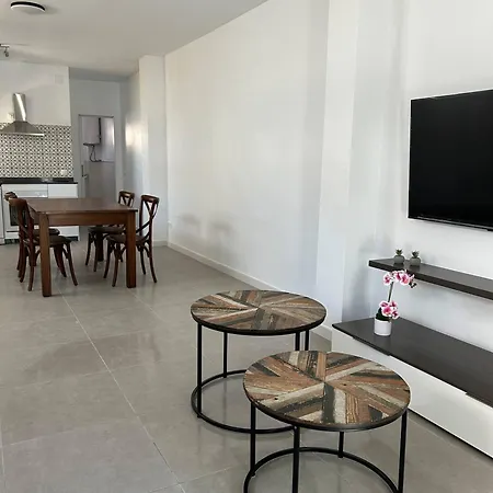 Holiday home Acogedora Casa Con Terraza En *