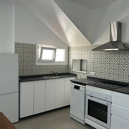 Acogedora Casa Con Terraza En * Manilva